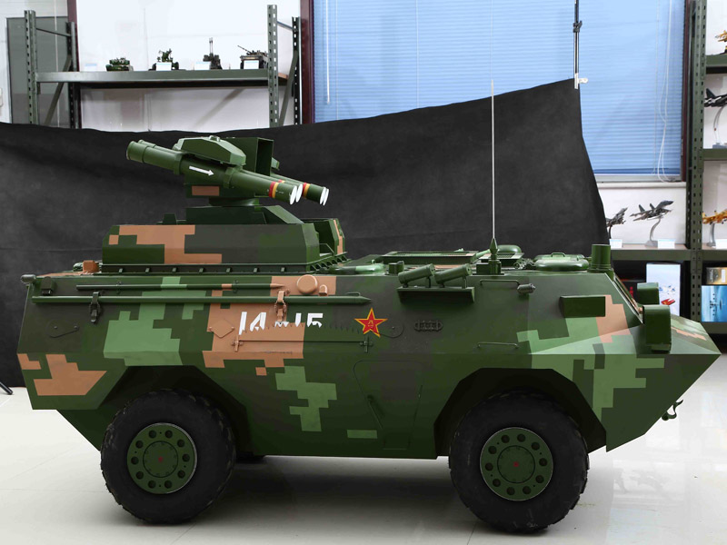 红箭9反坦克导弹车军事模型